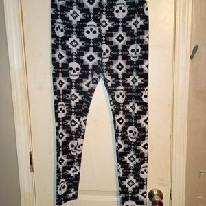 Black & White Skull Print Kids Leggings